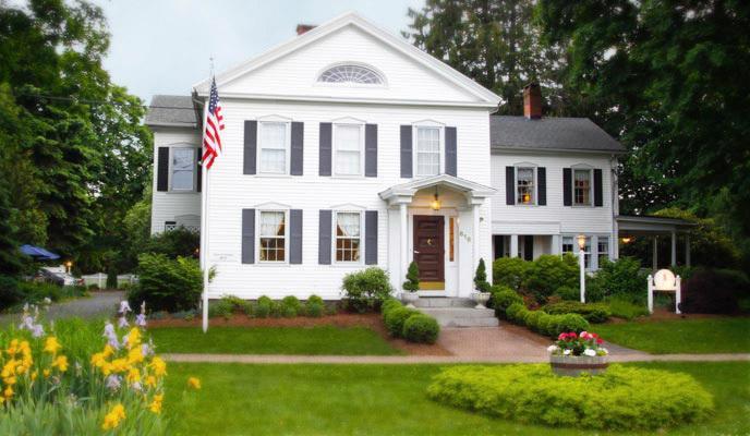 Scranton Seahorse Inn Мадисон Экстерьер фото